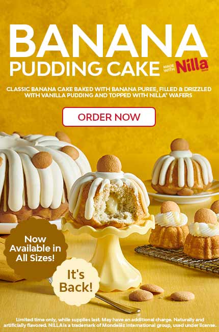 Banana pudding cake is back!