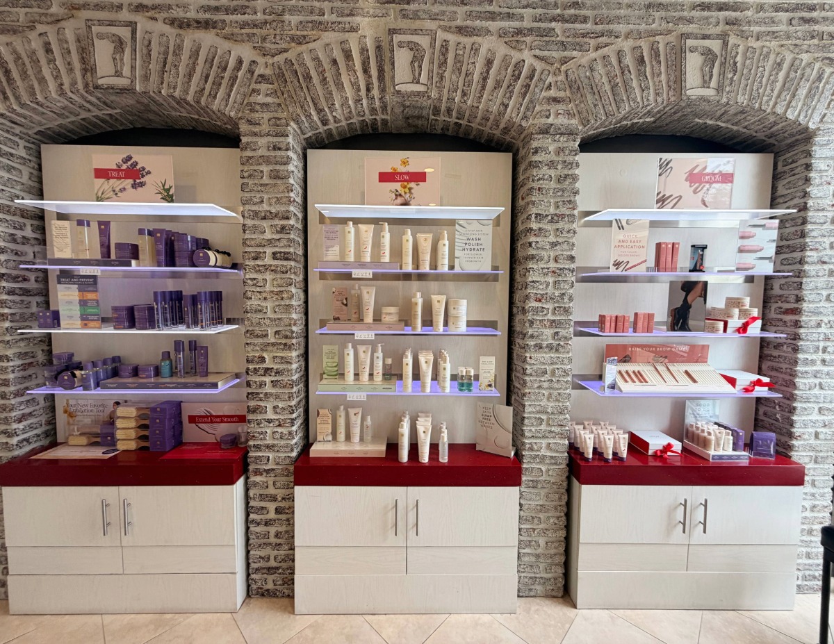 Book Boynton Beach - Boynton Town Center Waxing Services at European Wax Center