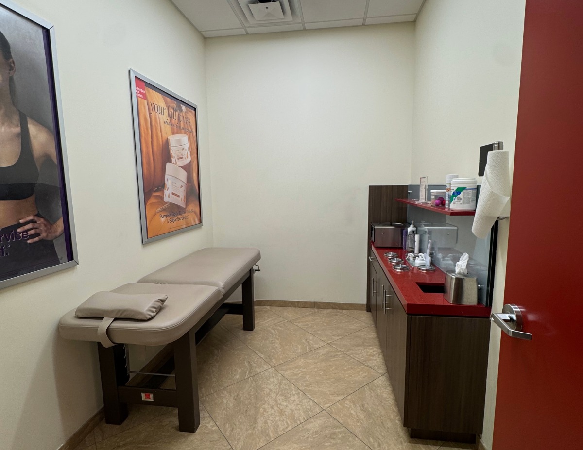 Book Indianapolis - Nora Plaza Shops Waxing Services at European Wax Center
