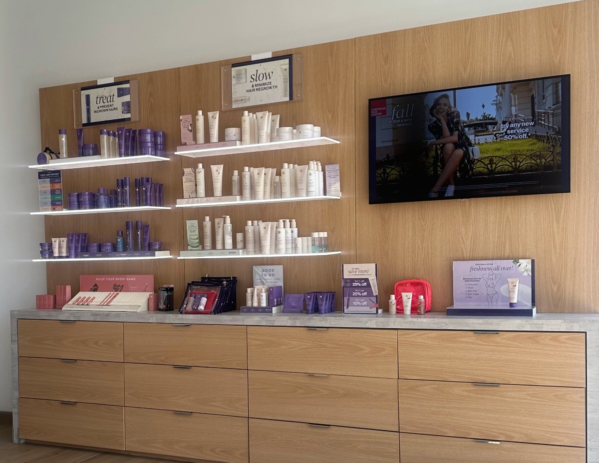 Book Waxing in Elmhurst at European Wax Center