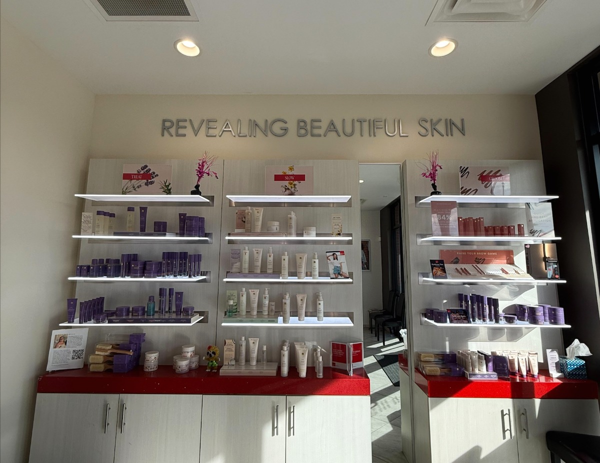 Book Jacksonville - Durbin Park Pavilion Waxing Services at European Wax Center