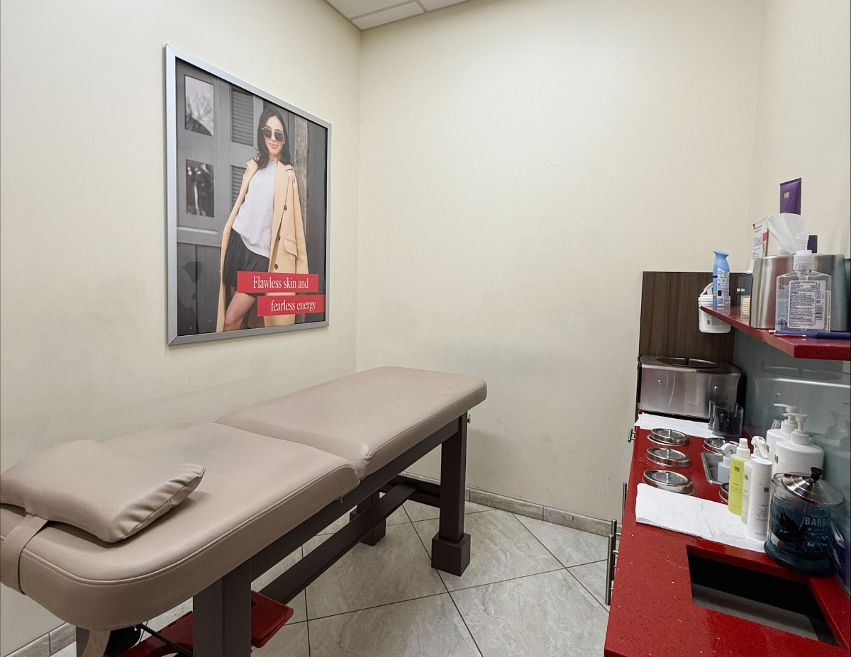Book Jacksonville - Durbin Park Pavilion Waxing Services at European Wax Center