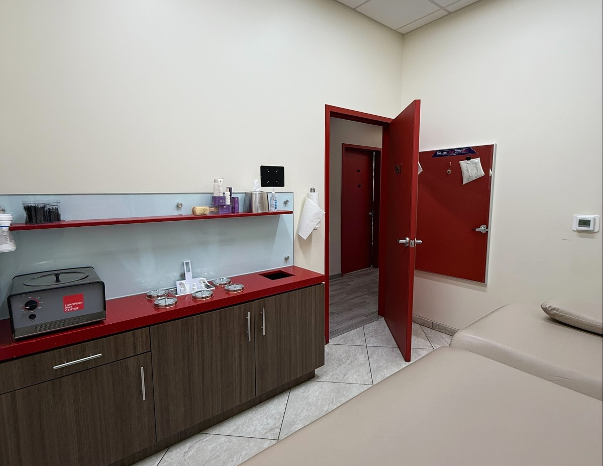 Book Jacksonville - Durbin Park Pavilion Waxing Services at European Wax Center