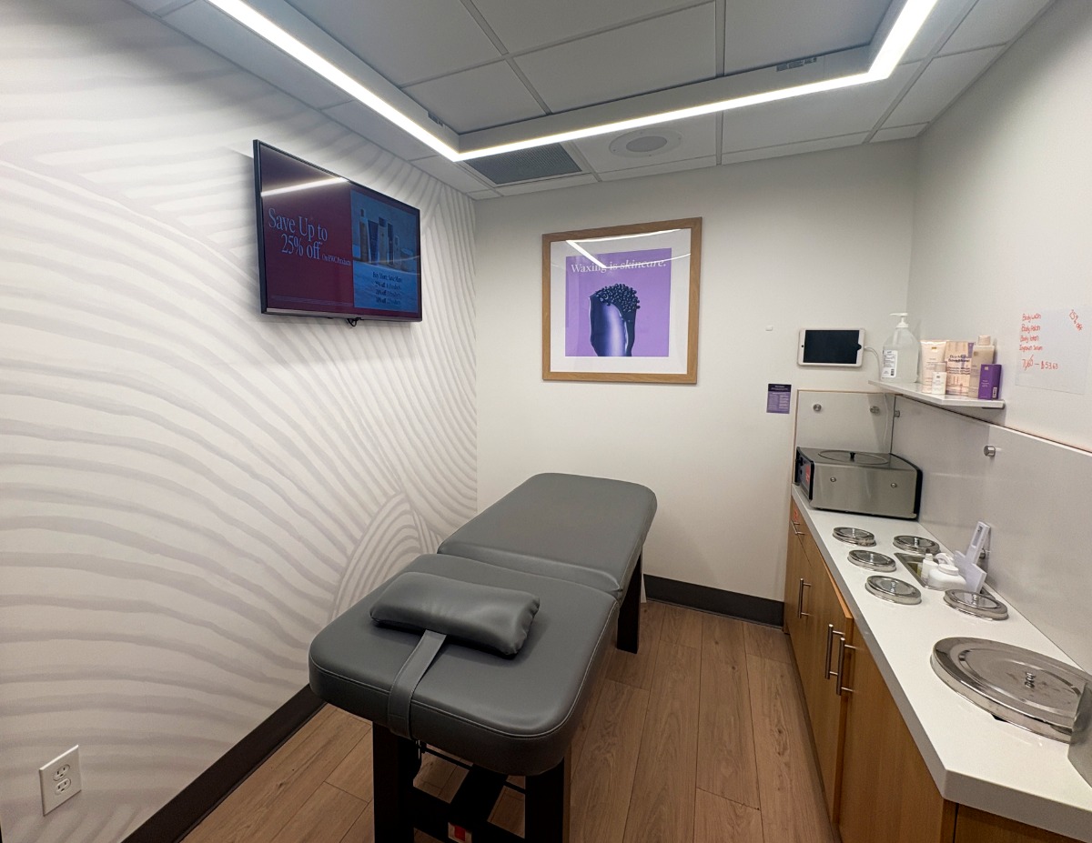 Book Grandville - Rivertown Circle Waxing Services at European Wax Center
