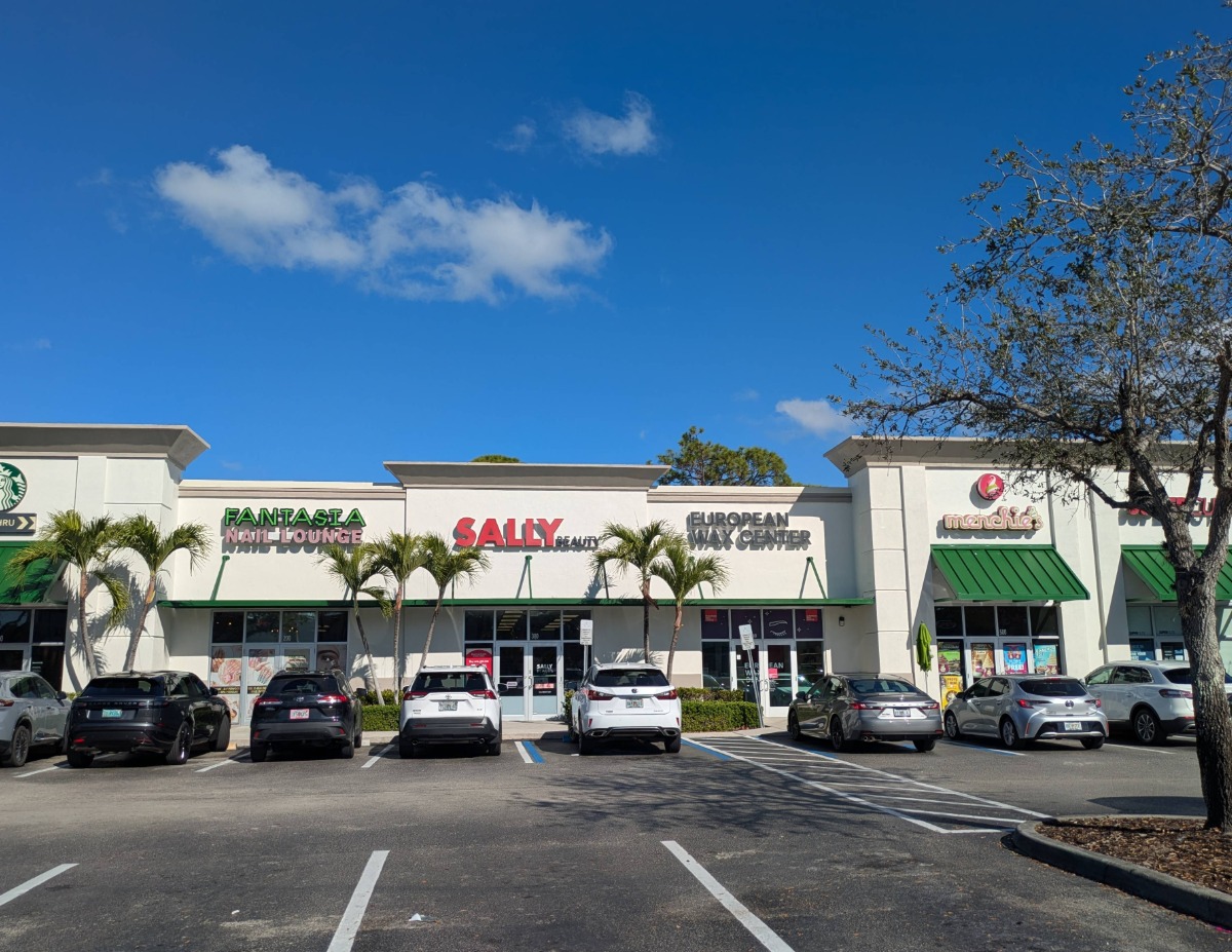 Book Fort Myers - Shops at Market Square Waxing Services at European Wax Center