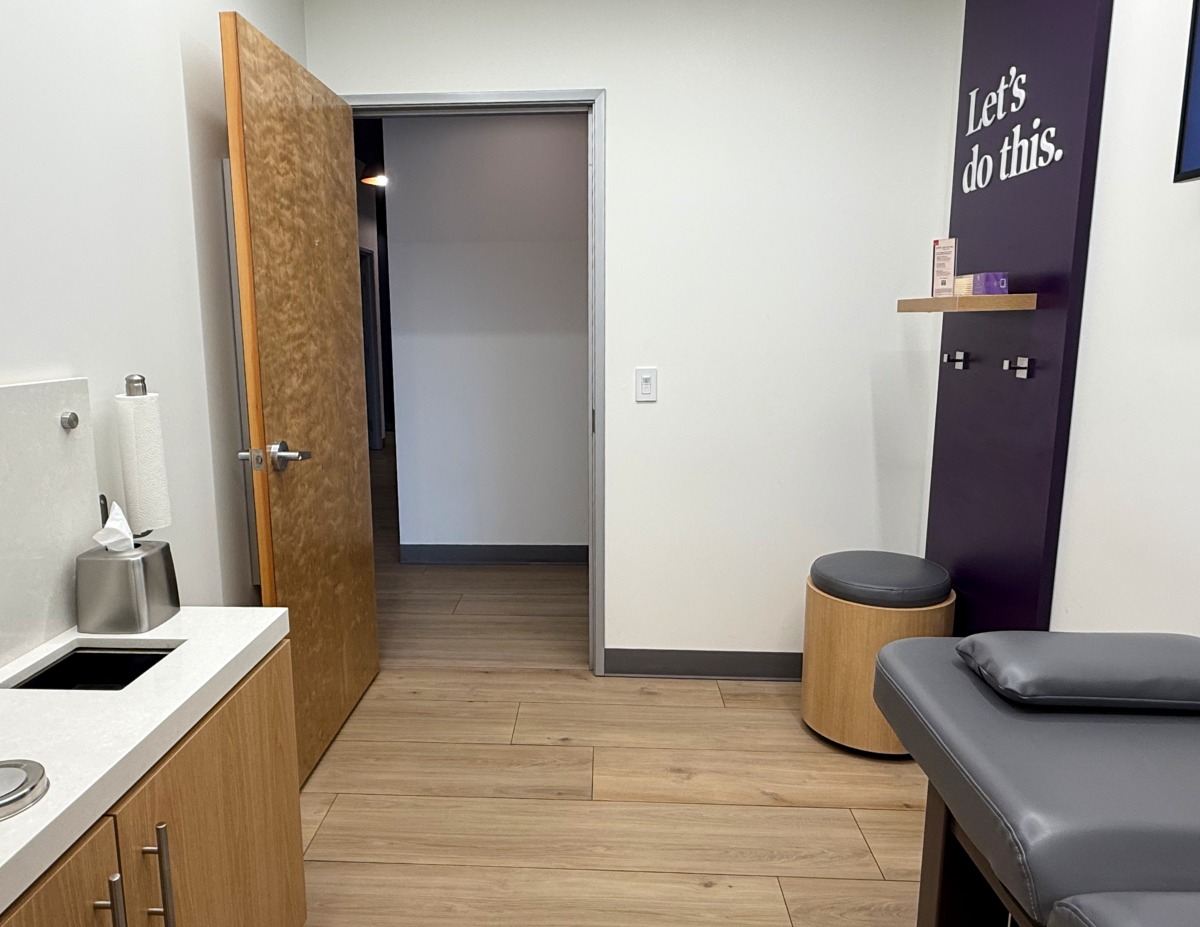 Book Glendale - Bayshore Shopping Center Waxing Services at European Wax Center