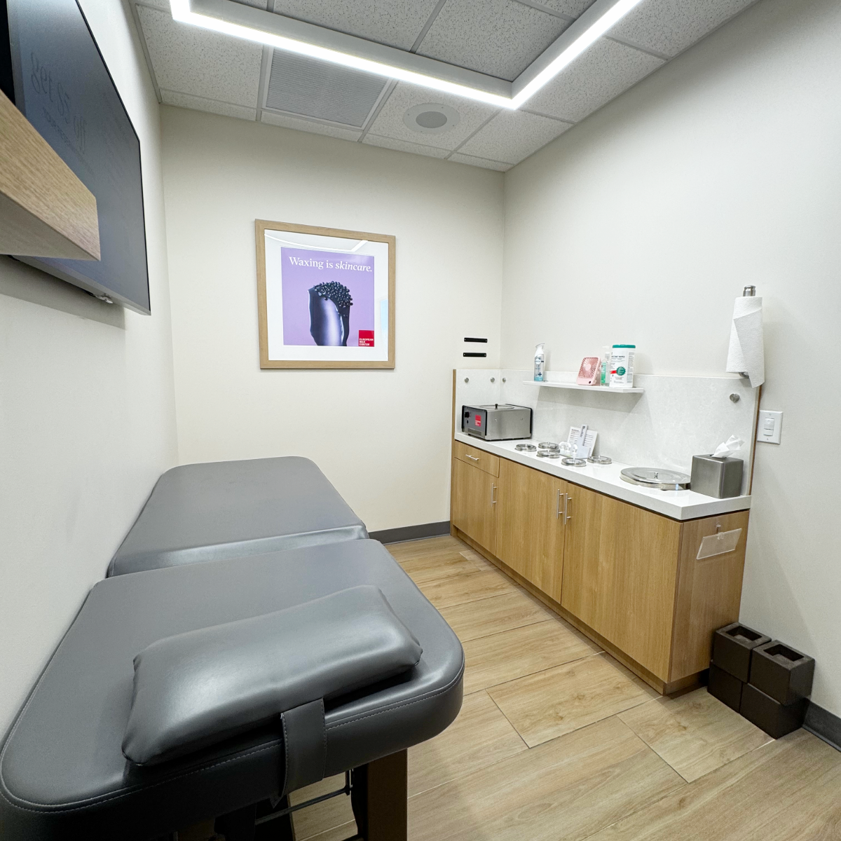 Book Waxing in Phoenix, AZ with European Wax Center