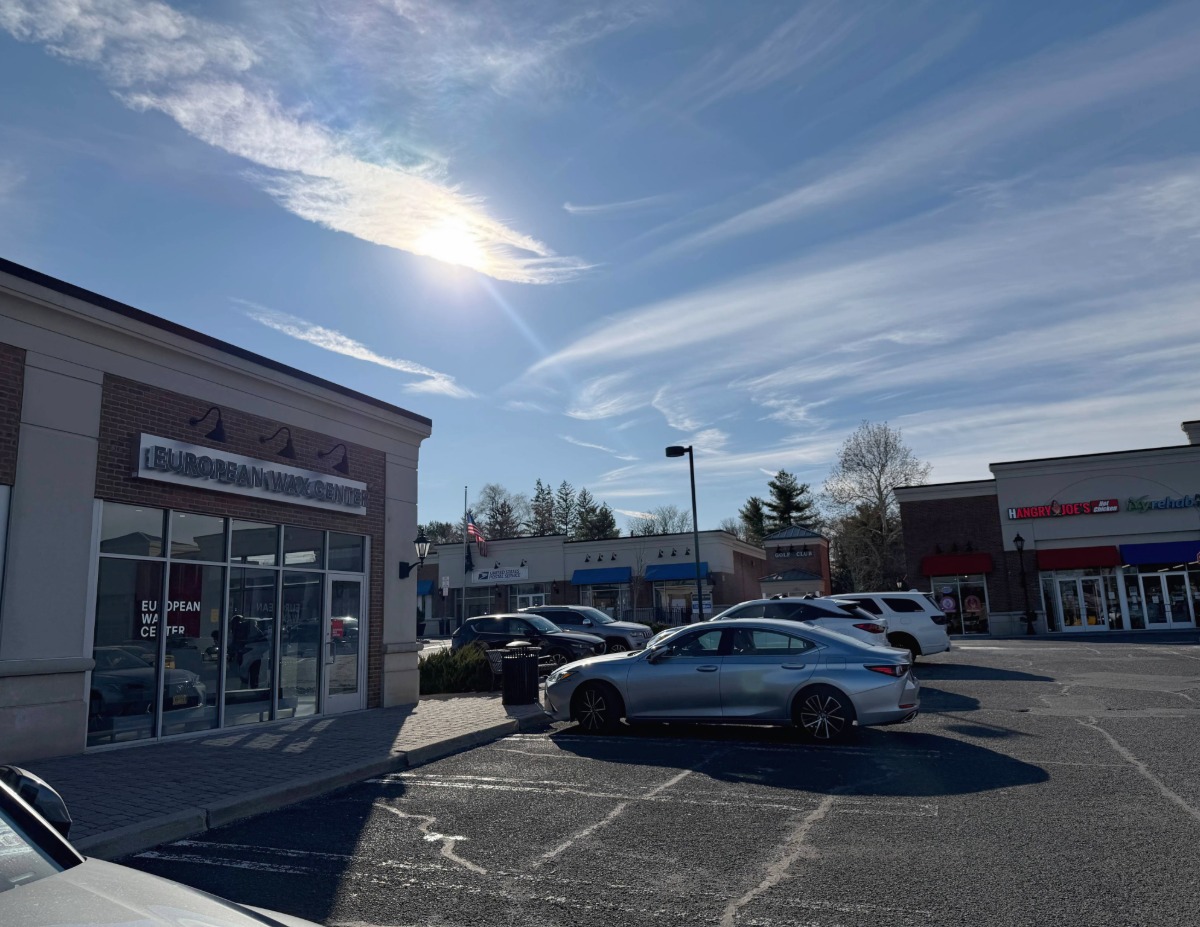 Book Florham Park - Florham Village Towne Center Waxing Services at European Wax Center