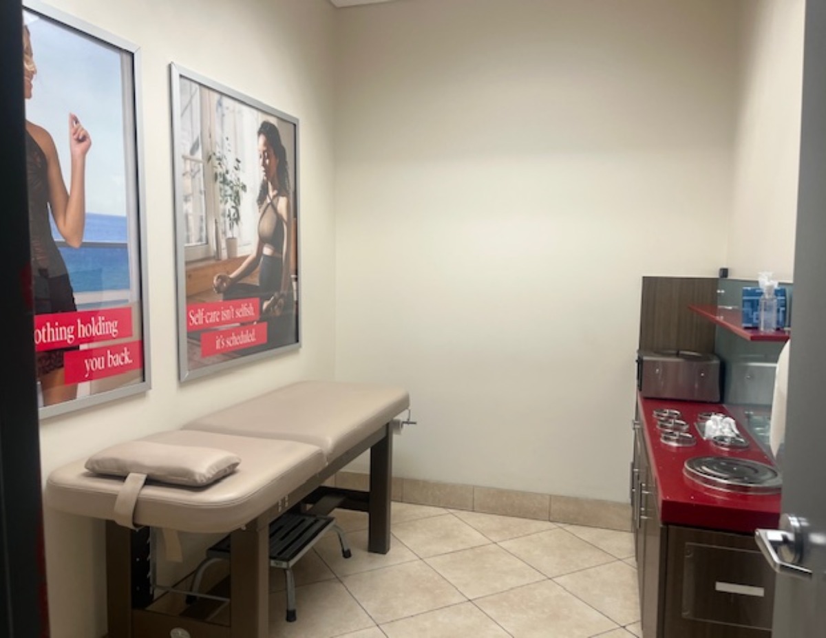 Book Waxing in Phoenix with European Wax Center