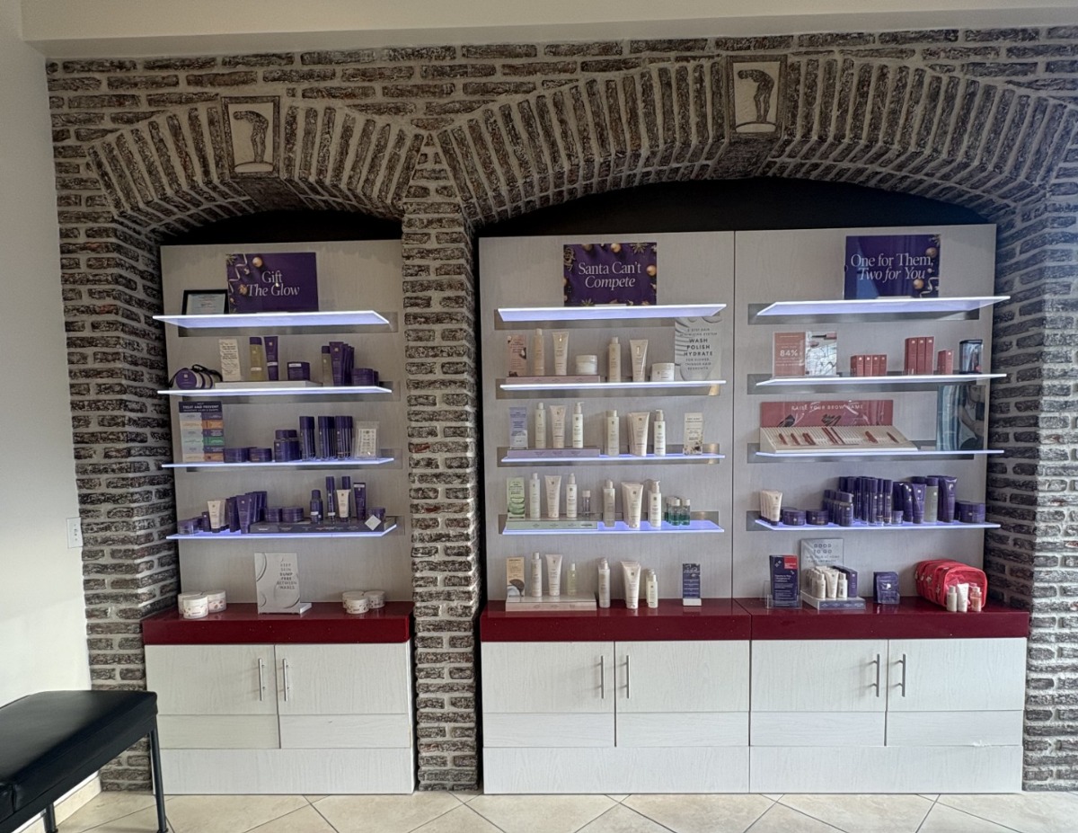 Book Clifton Waxing Services at European Wax Center