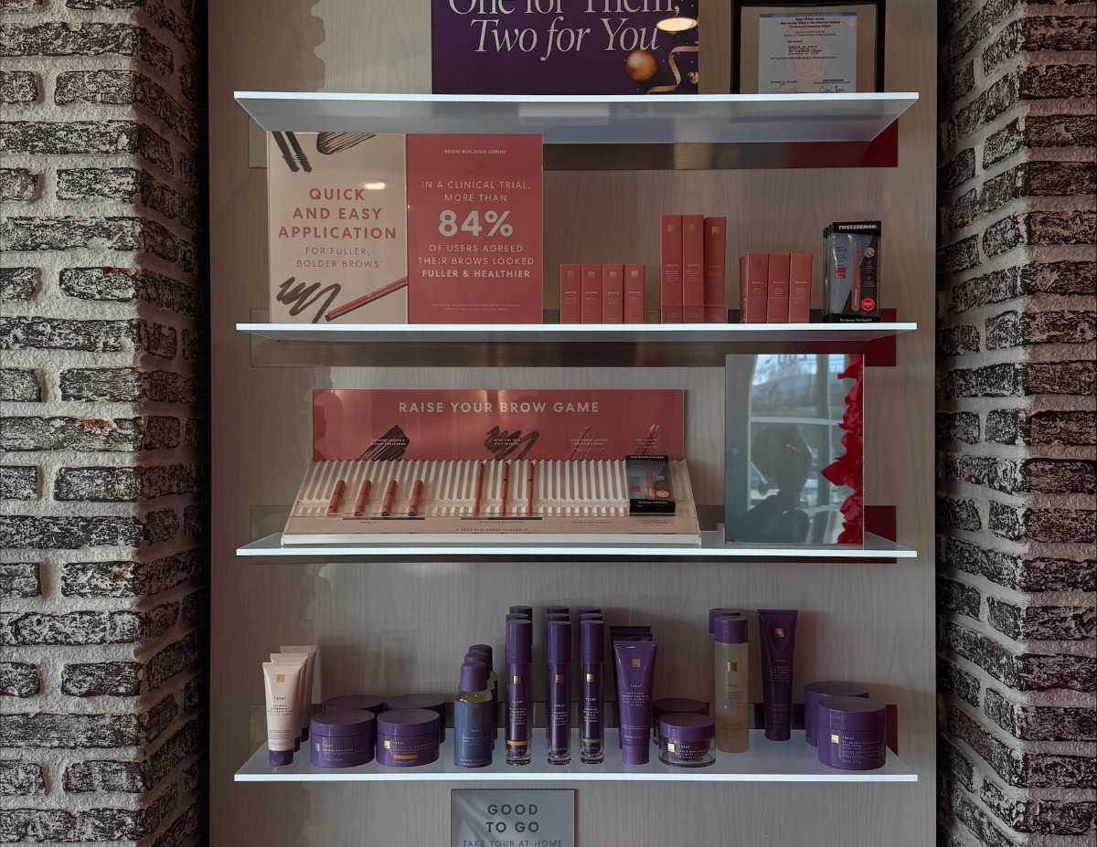 Book Livingston Waxing Services at European Wax Center