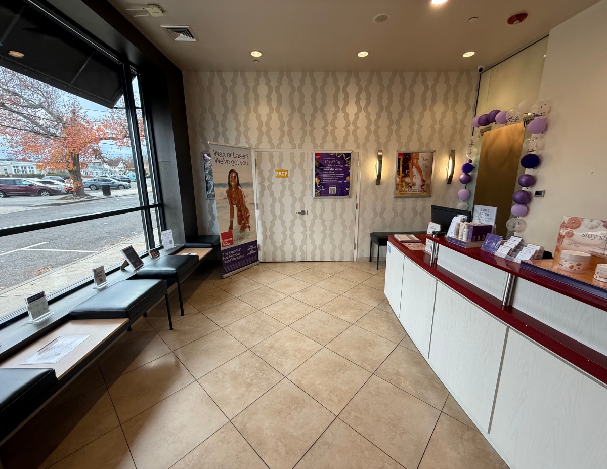 Book Huntington, NY Waxing & Laser Hair Removal Services at European Wax Center