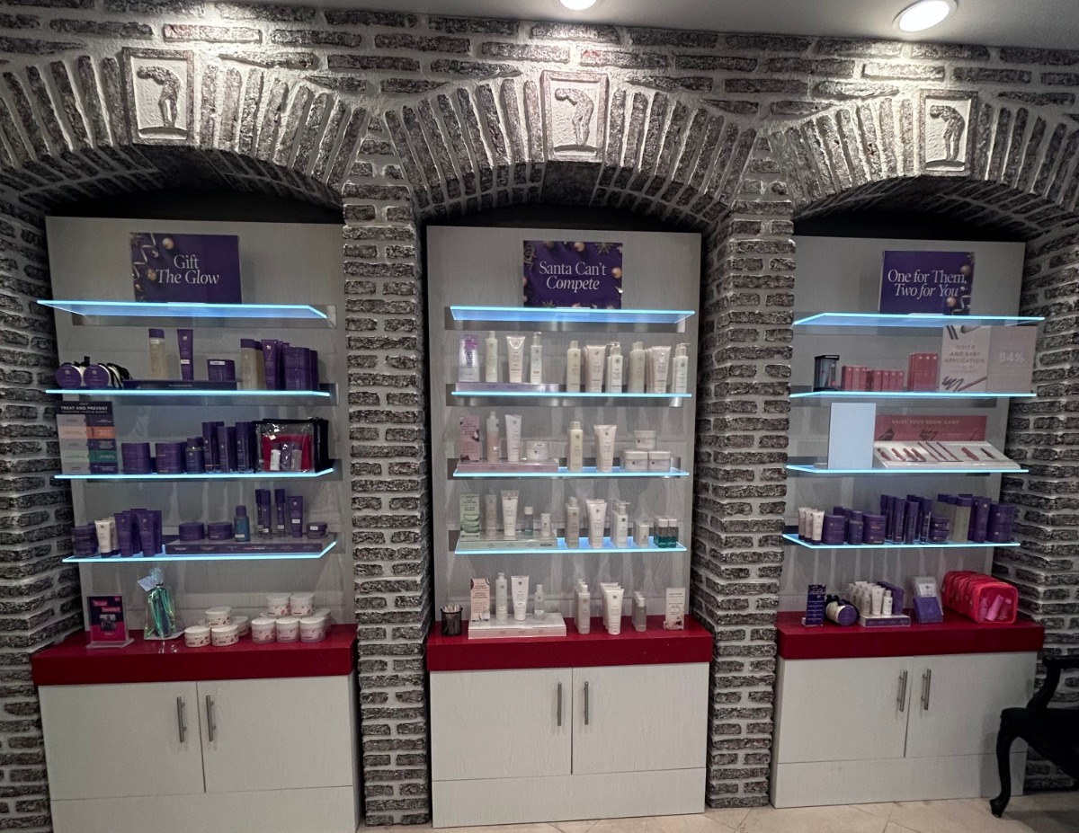 Book Waxing in Marlton at European Wax Center