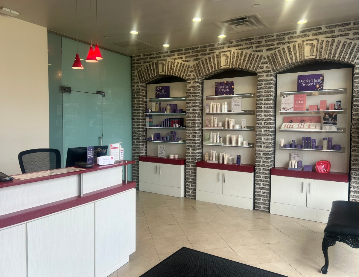 Book Feasterville-Trevose Waxing Services at European Wax Center