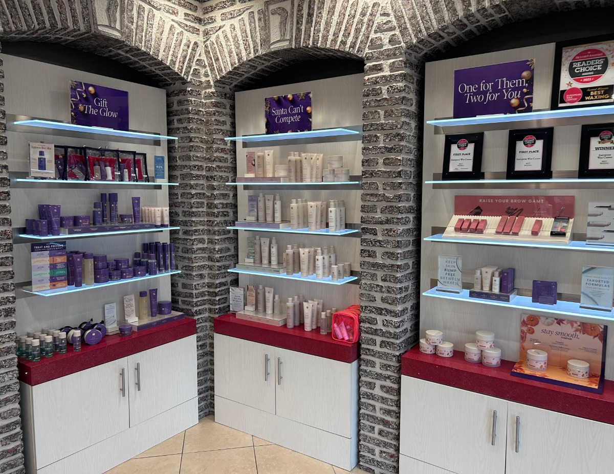 Book Waxing in Wallingford at European Wax Center