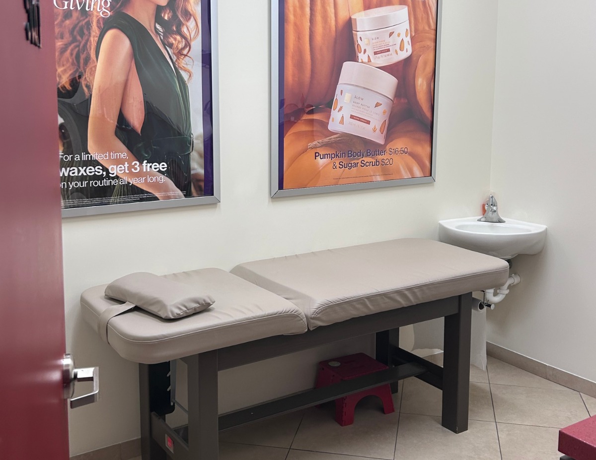 Book Waxing in Wallingford at European Wax Center