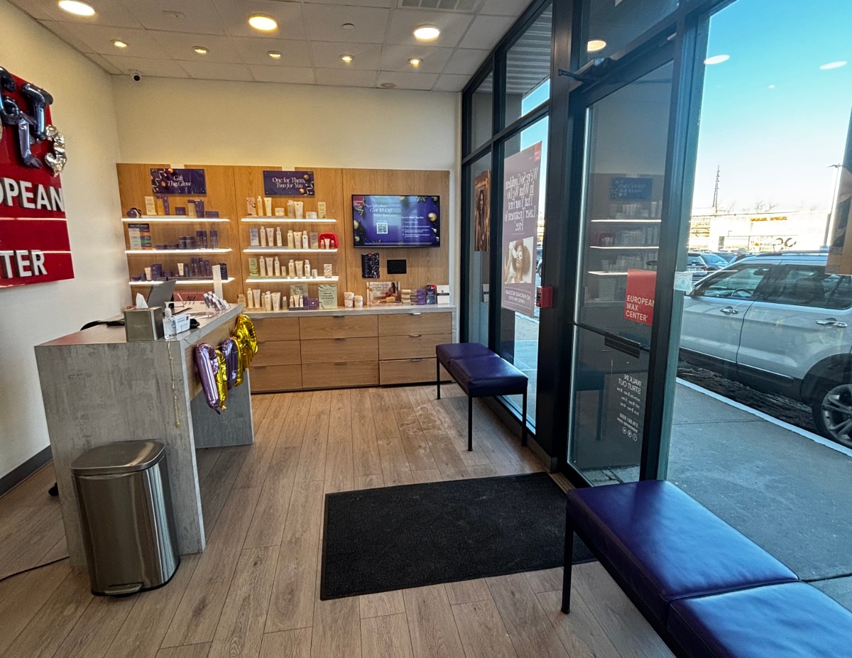 Book Lynbrook, NY Waxing & Laser Hair Removal Services at European Wax Center