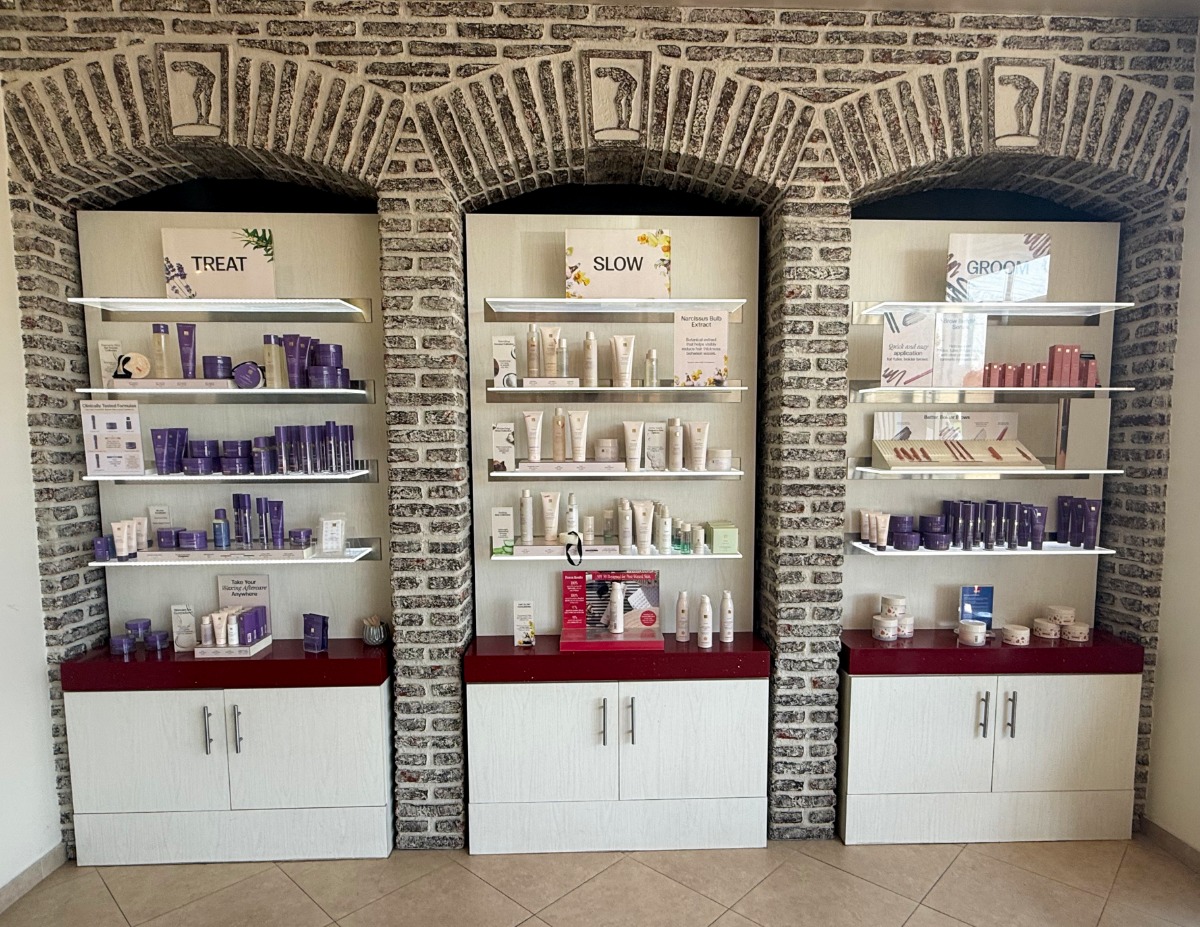 Book Waxing in Frisco at European Wax Center