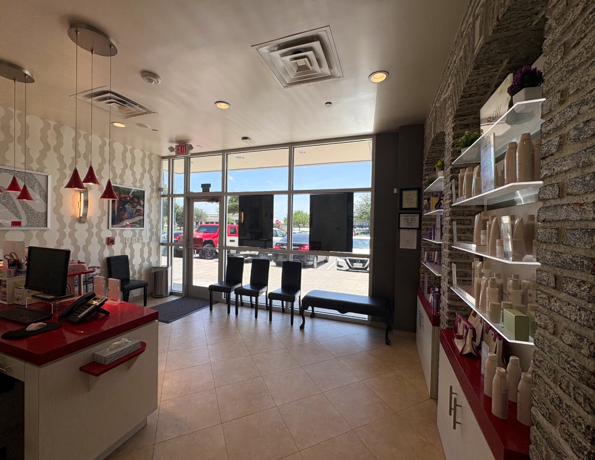 Book Your Brazilian Wax in Pearland at European Wax Center