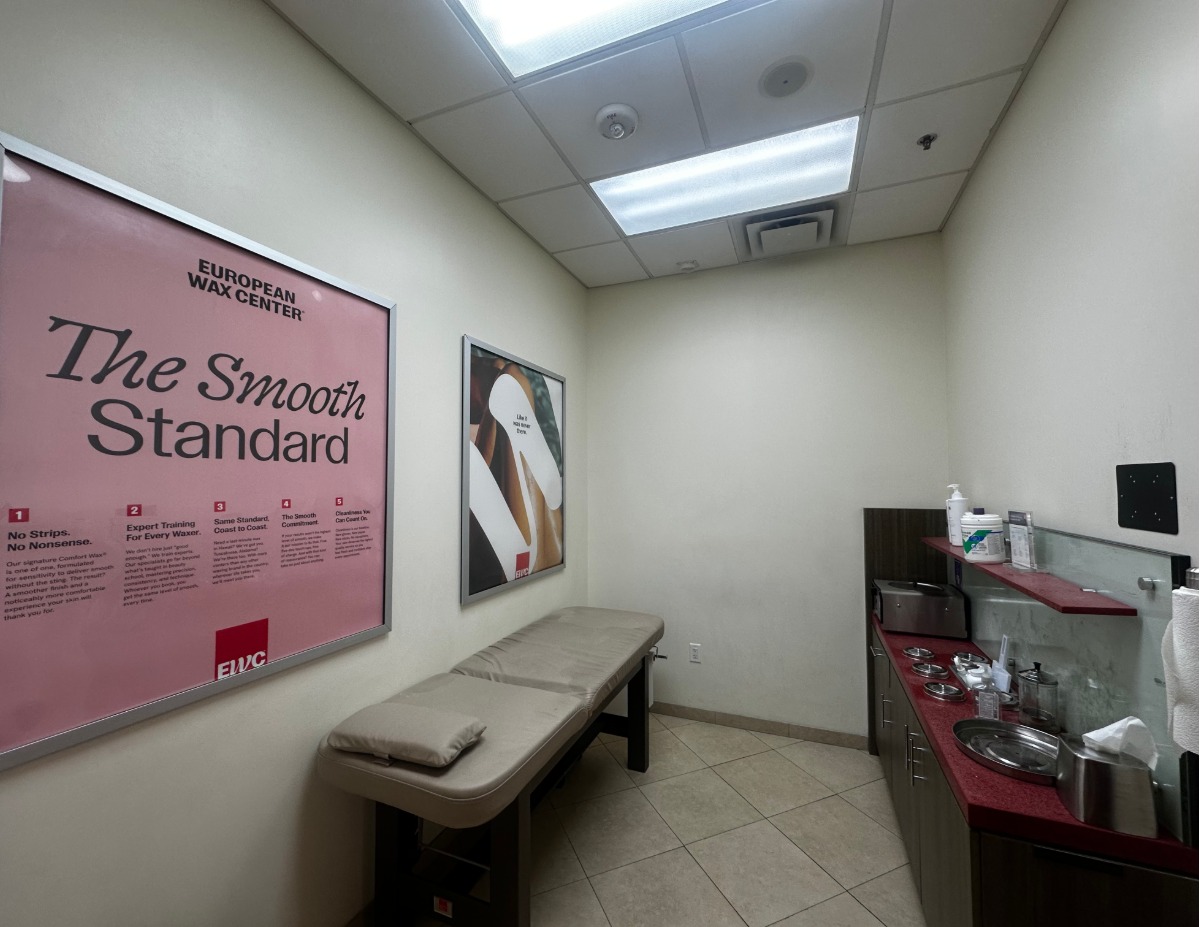 Book Live Oak - The Forum Waxing Services at European Wax Center