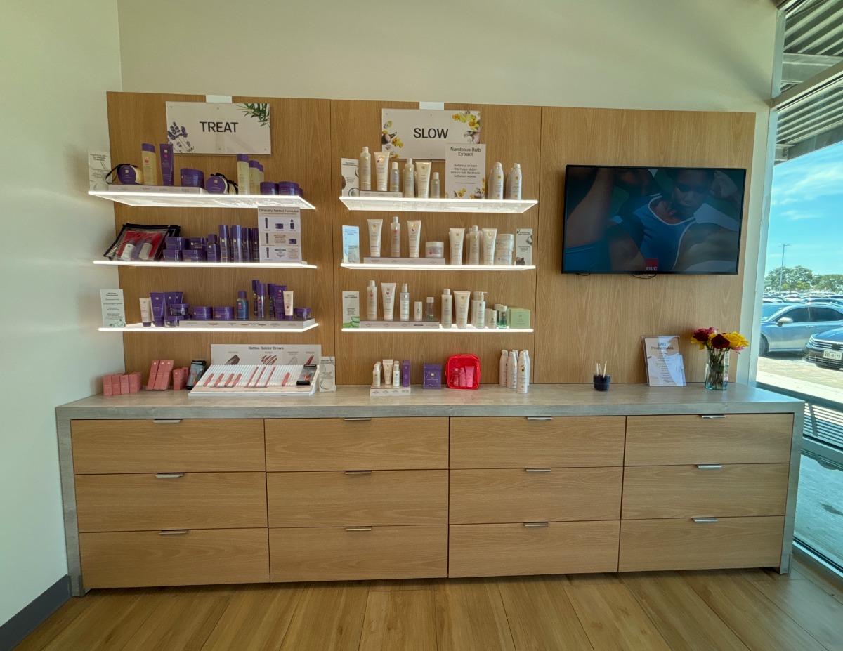 Book Kyle - Kyle Marketplace Waxing Services at European Wax Center