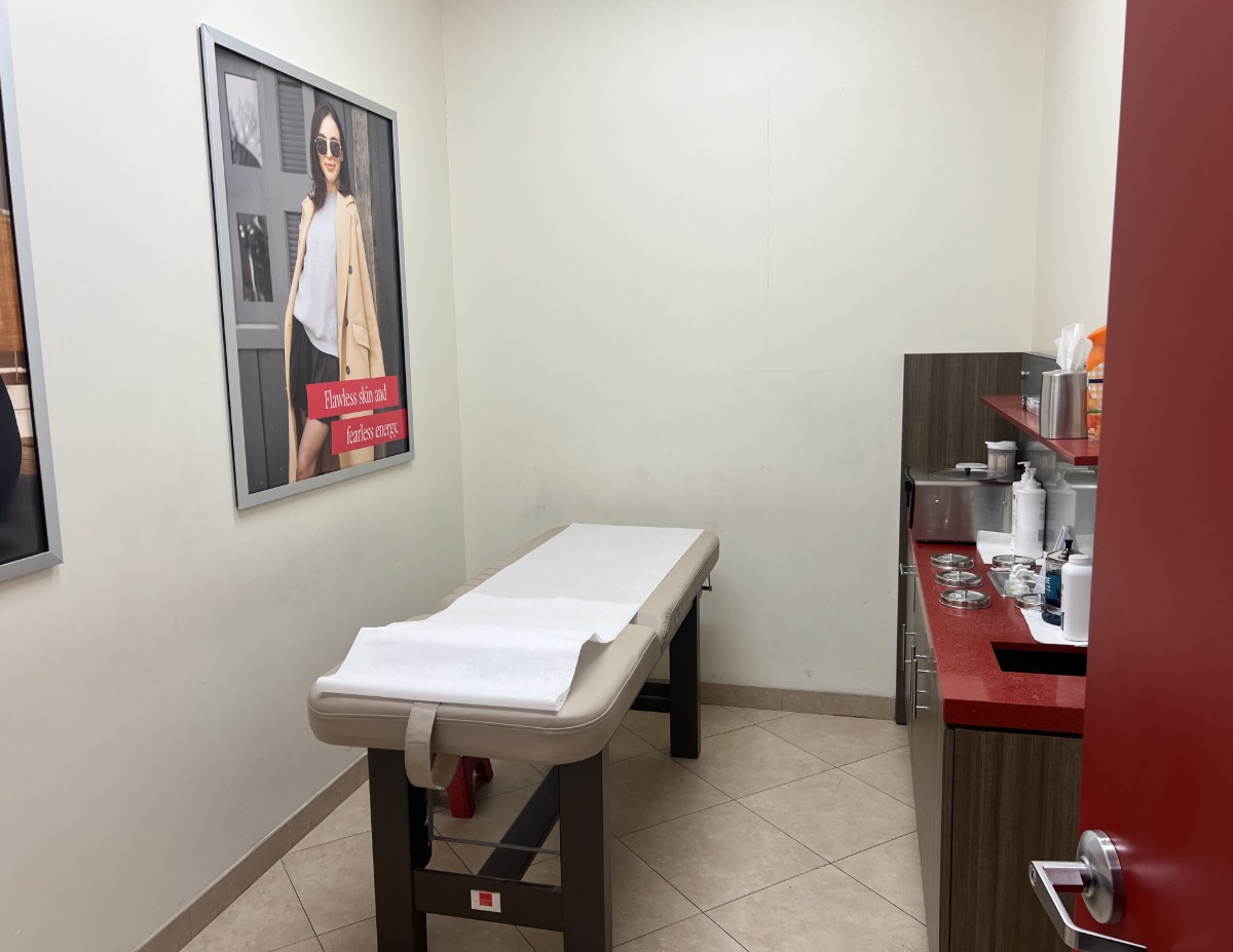 Book Glendora, CA Waxing Services at European Wax Center