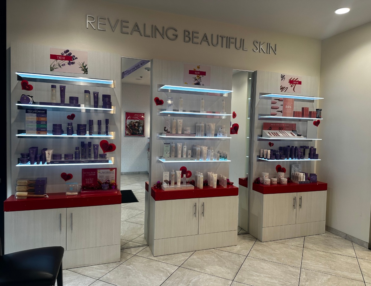 Murrieta Cal Oaks' Premier Waxing Services at European Wax Center