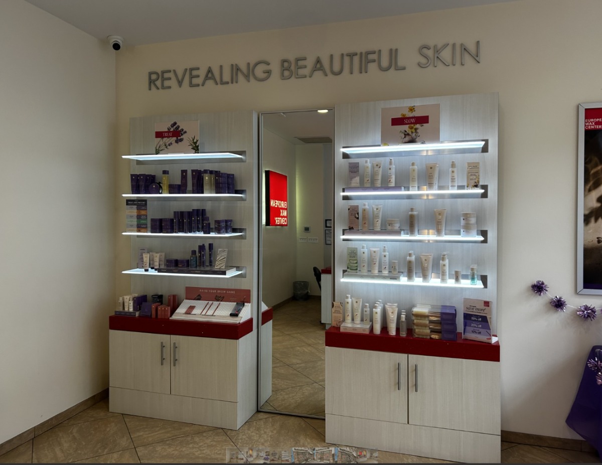 Book Waxing in Oak Park at European Wax Center