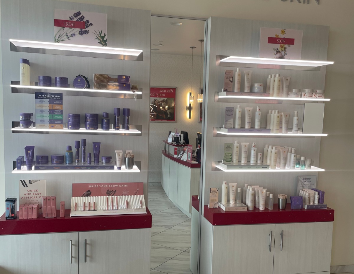 Book Waxing in Merrillville at European Wax Center