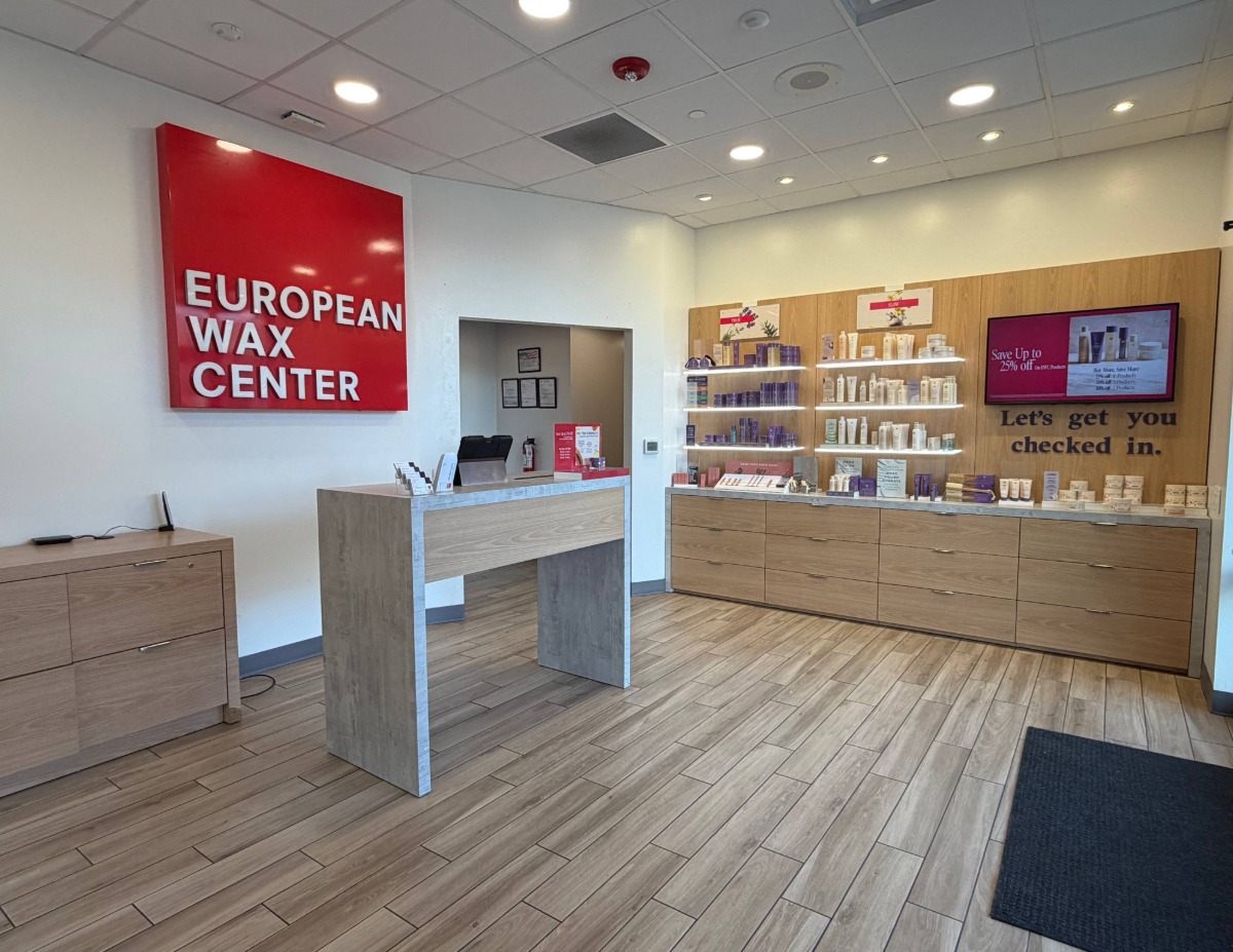 Book Issaquah – Grand Ridge Plaza Waxing Services at European Wax Center
