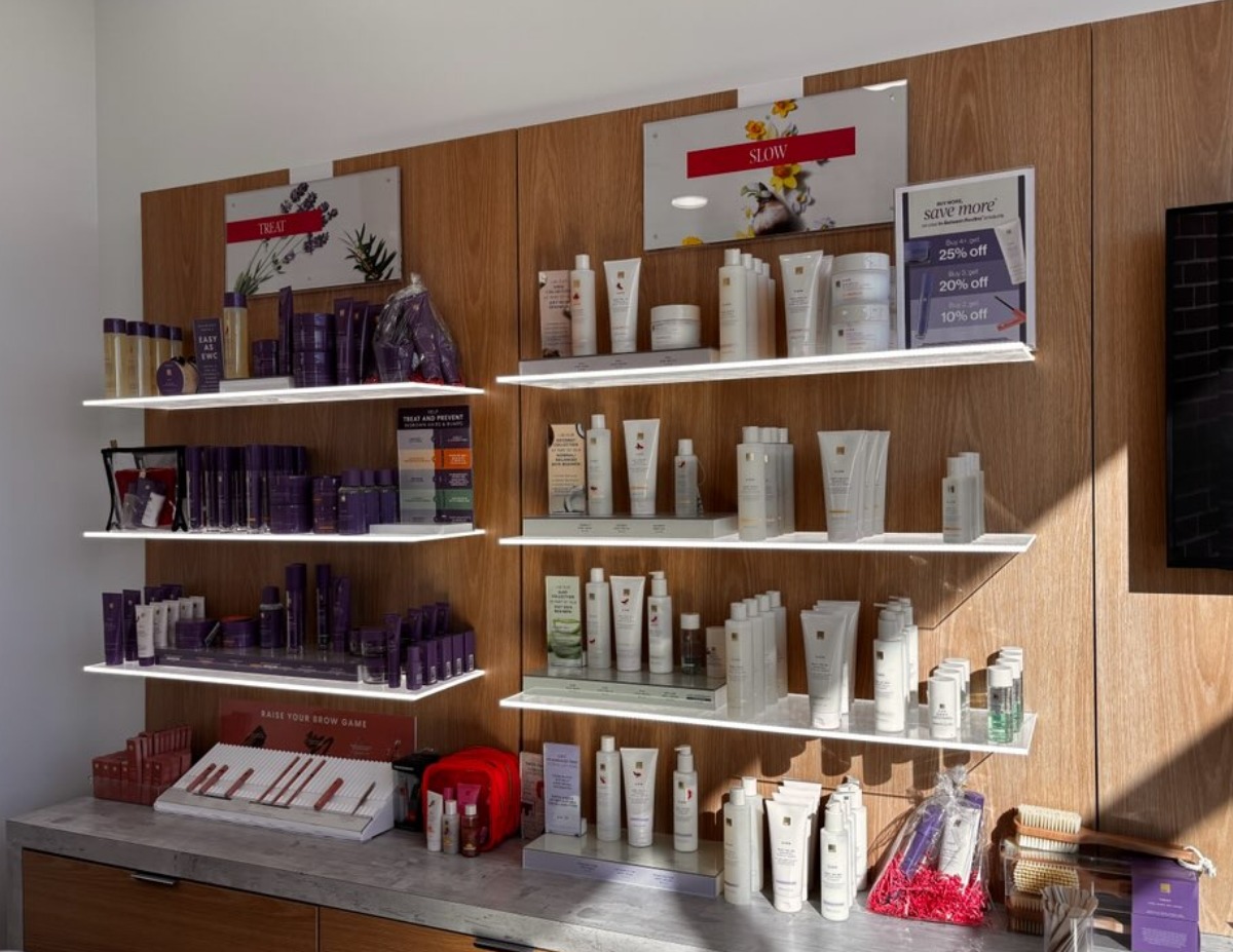 Book Algonquin - Algonquin Commons Shopping Center Waxing Services at European Wax Center