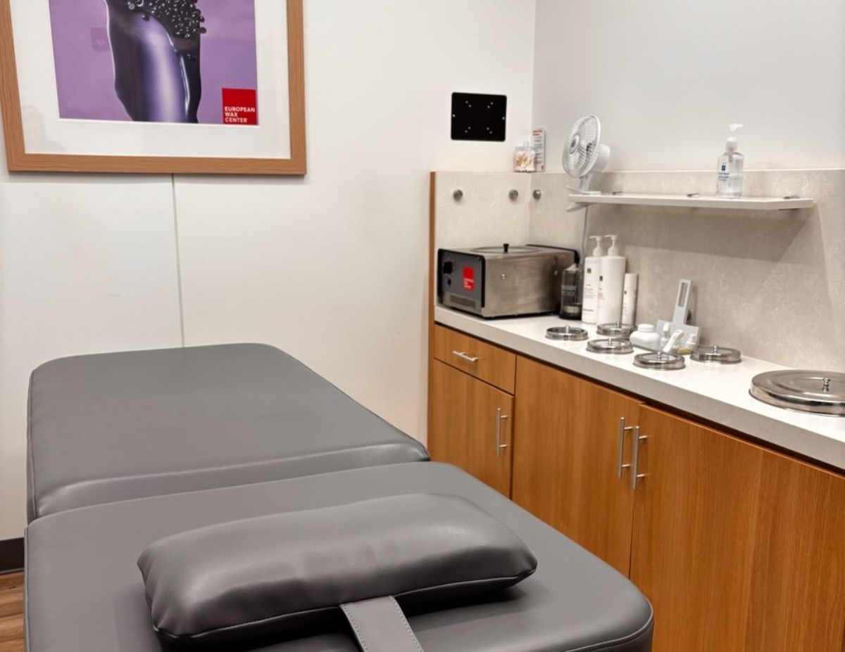 Book Algonquin - Algonquin Commons Shopping Center Waxing Services at European Wax Center