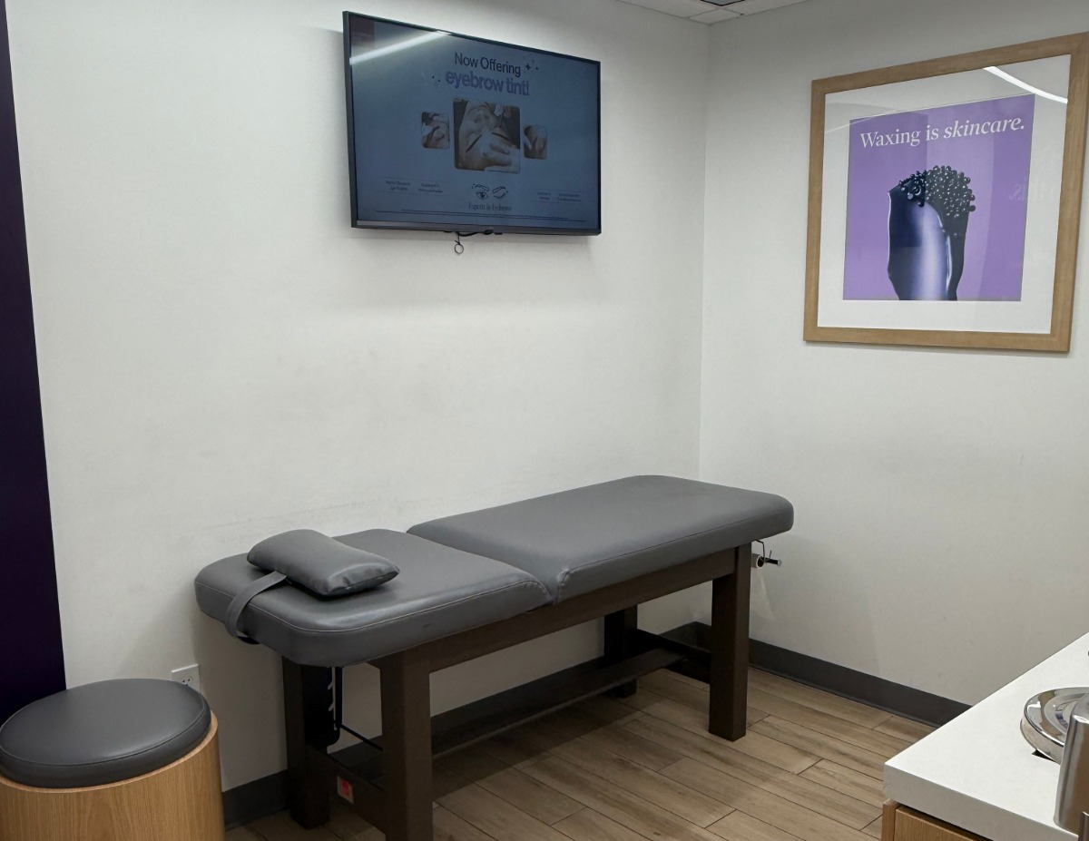 Book Tamarac – Midway Plaza Waxing Services at European Wax Center