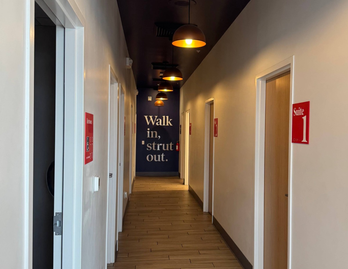 Book Riverton – Mountain View Place Waxing Services at European Wax Center
