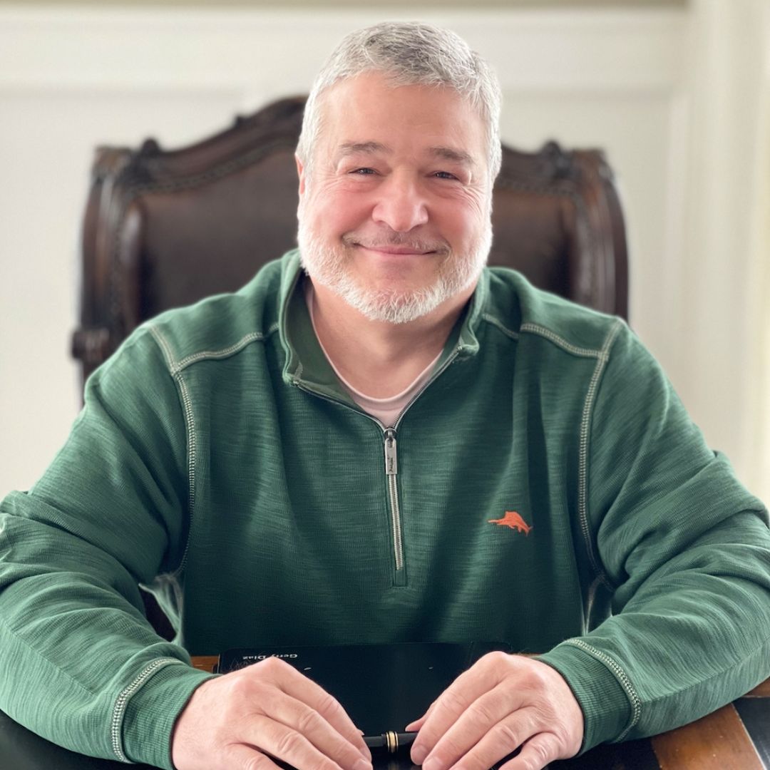 Headshot for Gerry Diaz