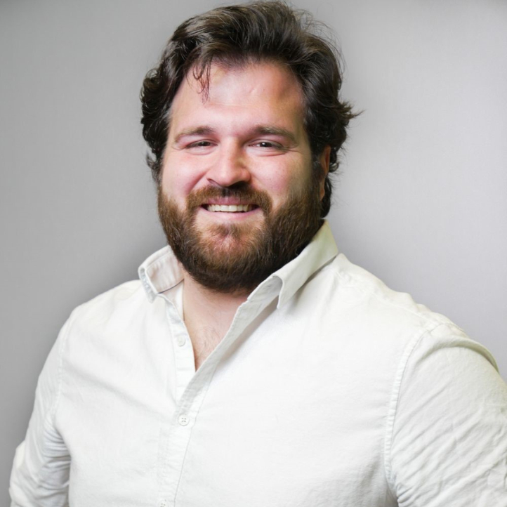 Headshot for Frank Diaz