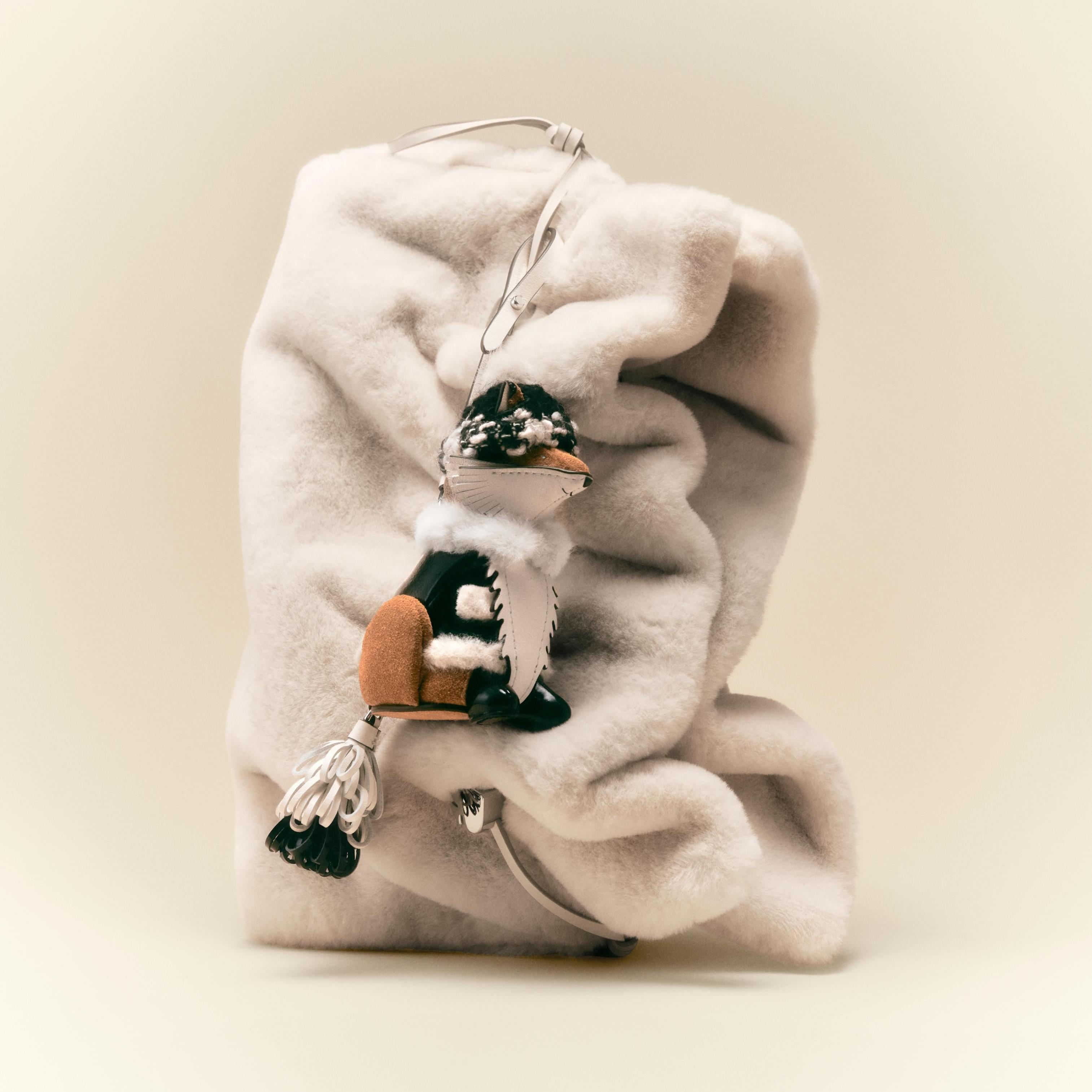 WHAT A HANDBAG FIND
