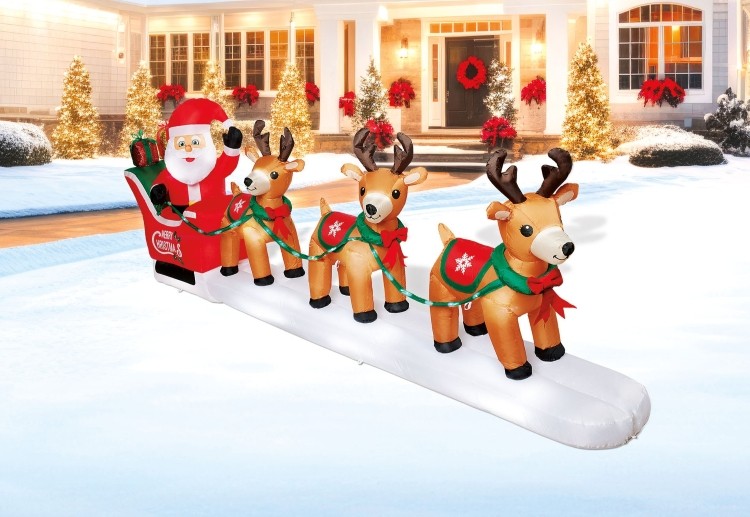 SHOP CHRISTMAS DÉCOR